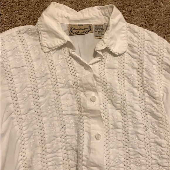 White button up - Picture 2 of 2